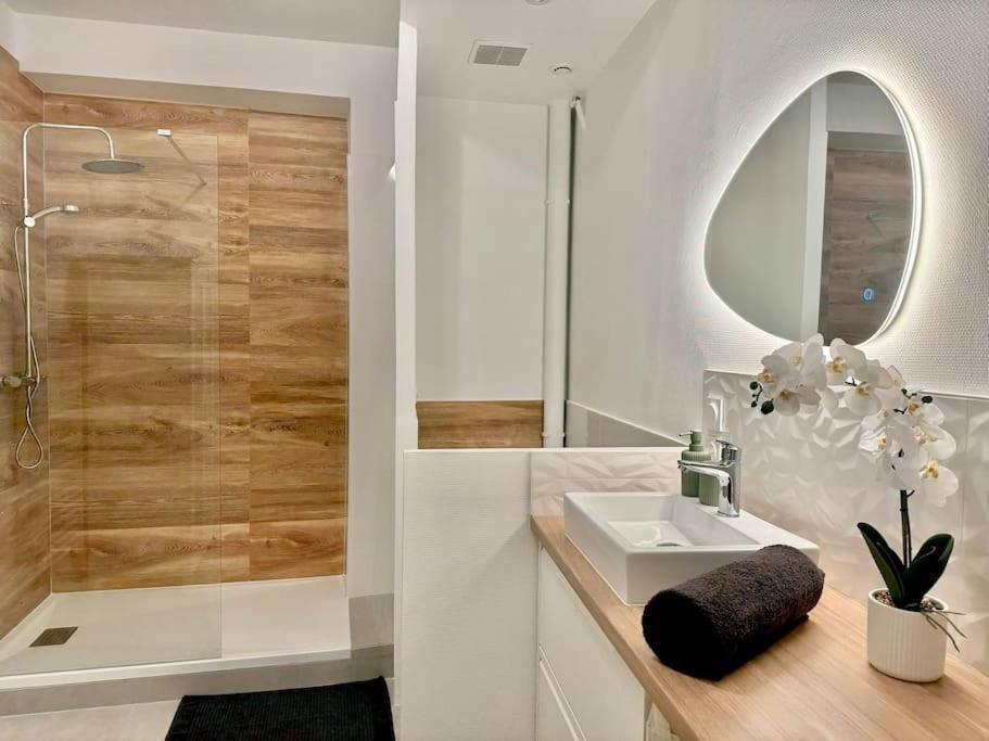 L'Orchidee - Netflix - Wi-Fi - Proche Centre Apartamento Troyes Exterior foto