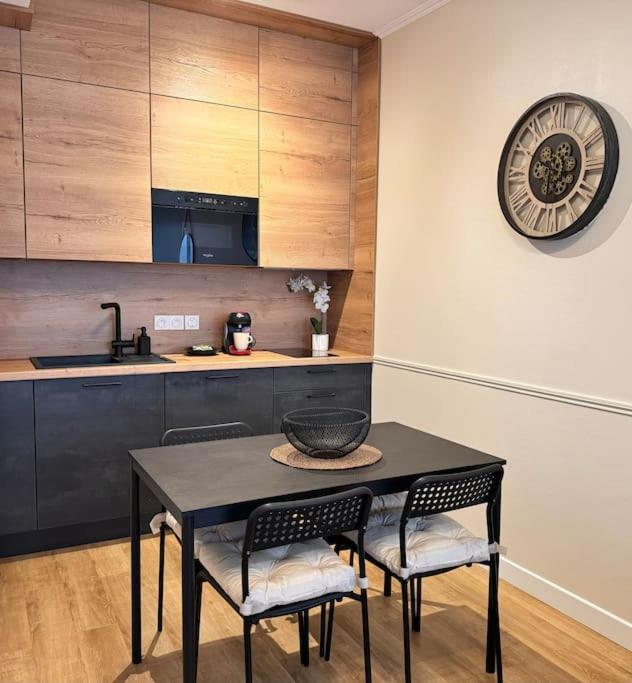 L'Orchidee - Netflix - Wi-Fi - Proche Centre Apartamento Troyes Exterior foto