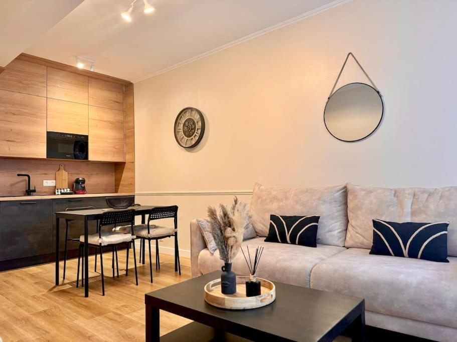 L'Orchidee - Netflix - Wi-Fi - Proche Centre Apartamento Troyes Exterior foto